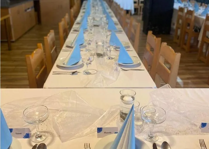 特鲁斯酒店 酒店 俄斯特拉发