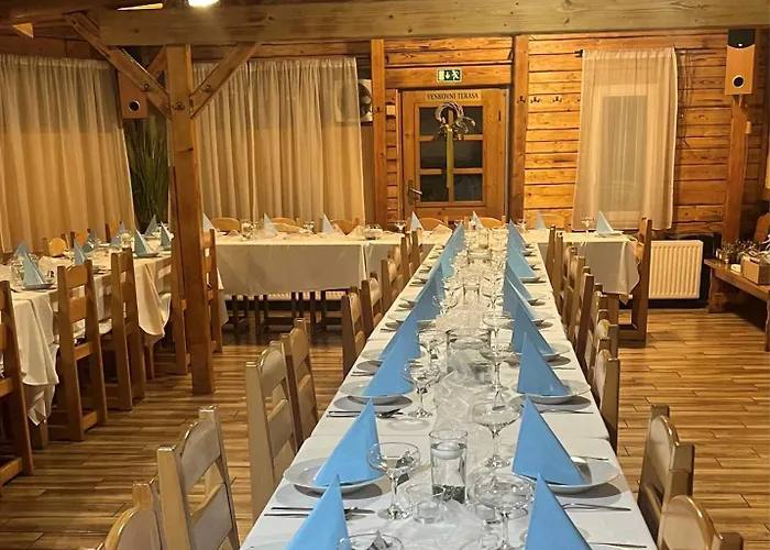 特鲁斯酒店 酒店